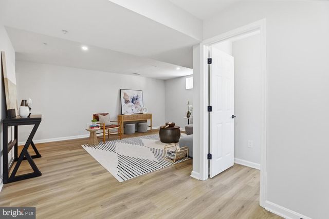 1713 GOULD DR, District Heights, MD 20747