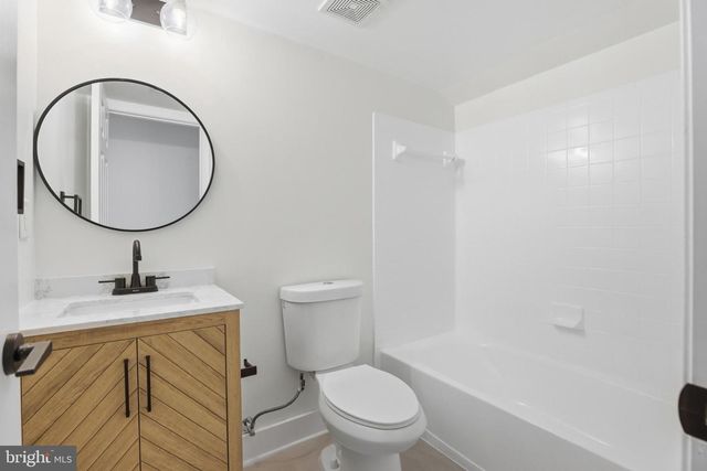 1713 GOULD DR, District Heights, MD 20747