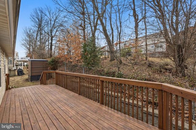 1713 GOULD DR, District Heights, MD 20747