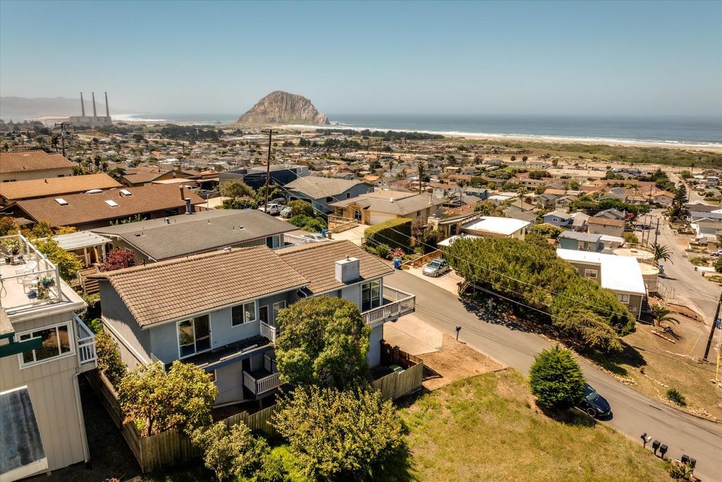 Image 1 of property listing at 2670 Koa Avenue, Morro Bay, CA 93440