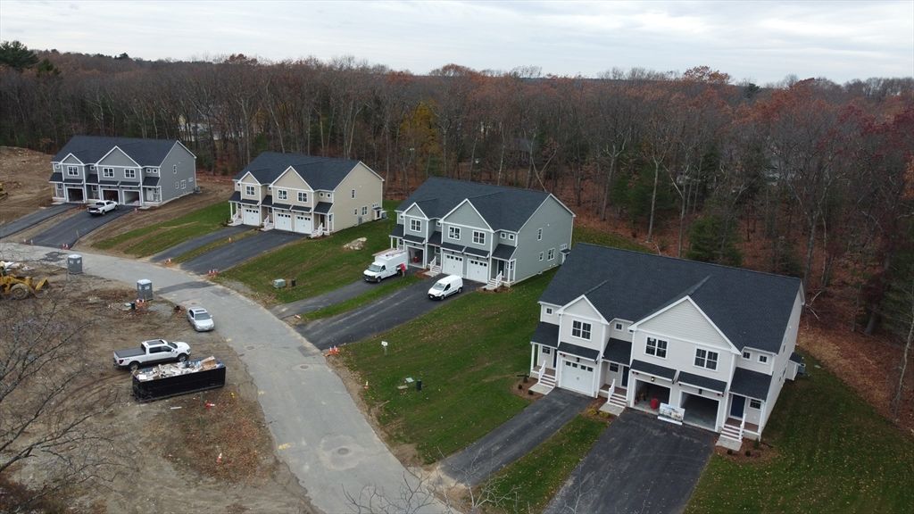 64 Uncas Avenue Extension, Franklin, MA 02038