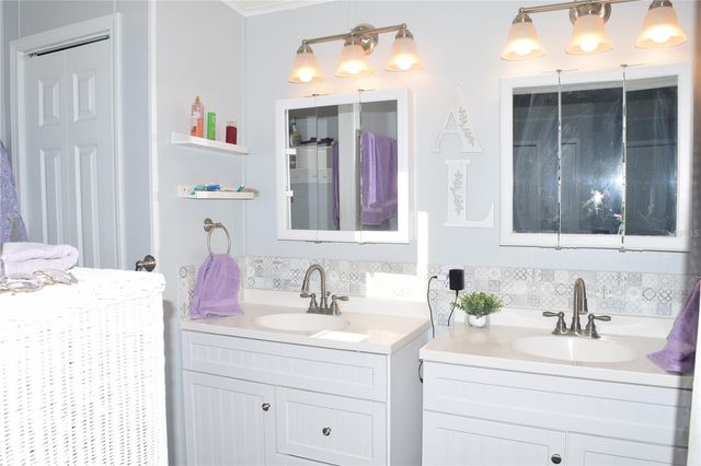 37530 POCO AVENUE, Zephyrhills, FL 33541