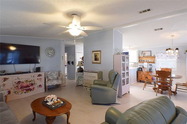 37530 POCO AVENUE, Zephyrhills, FL 33541