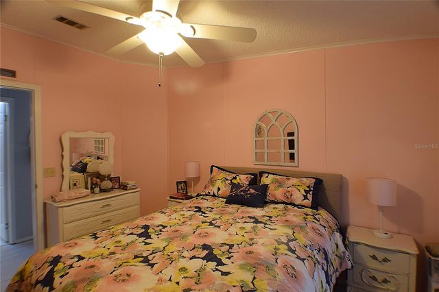 37530 POCO AVENUE, Zephyrhills, FL 33541