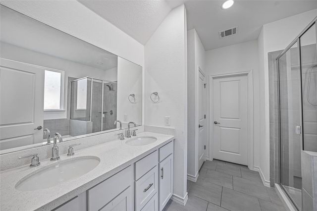 315 Doodle LN, Hutto, TX 78634