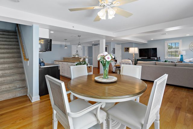 615 Main Street UNIT 11, Hyannis, MA 02601