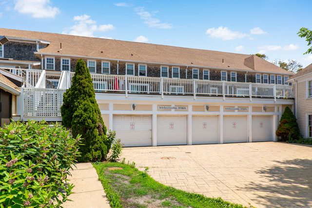 615 Main Street UNIT 11, Hyannis, MA 02601