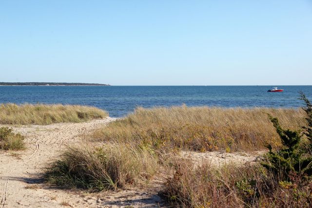 615 Main Street UNIT 11, Hyannis, MA 02601