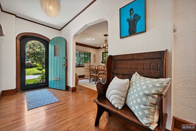 66 Dodd Street, Glen Ridge, NJ 07028