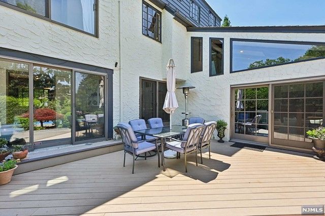 66 Dodd Street, Glen Ridge, NJ 07028