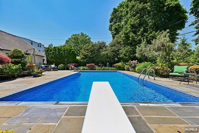 66 Dodd Street, Glen Ridge, NJ 07028