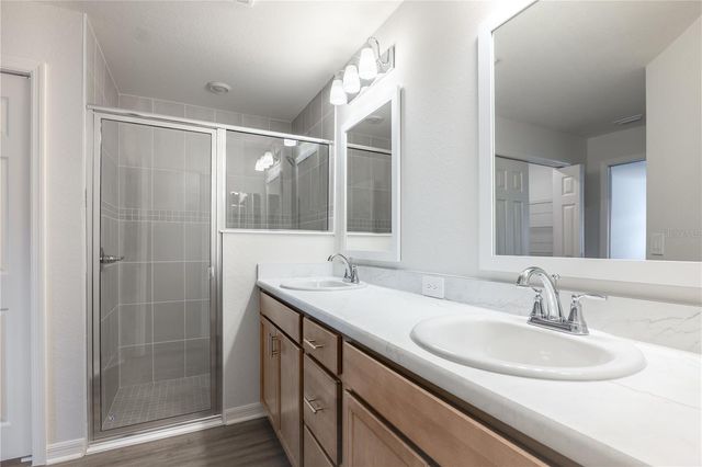 6052 BALLAST DRIVE, Wimauma, FL 33598