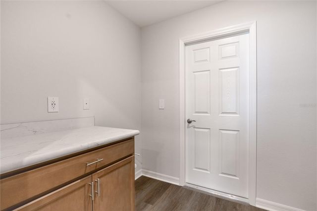 6052 BALLAST DRIVE, Wimauma, FL 33598