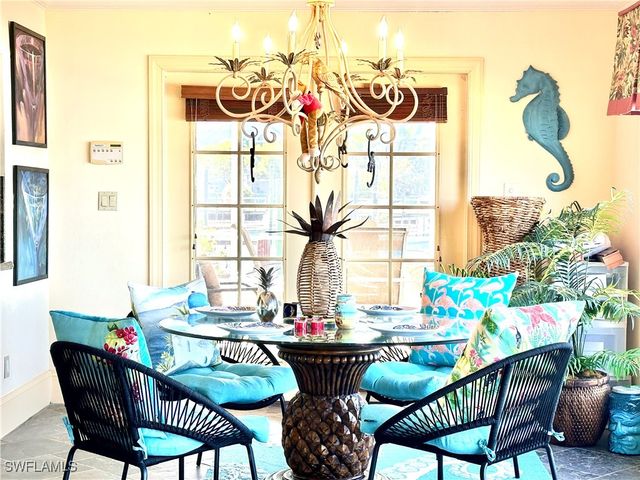 410 CRISTOBAL ST, Naples, FL 34113