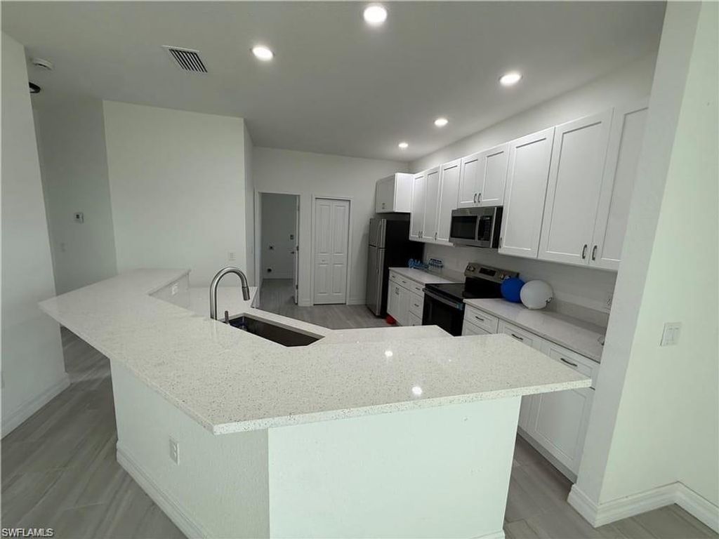 17444 Barbara DR, FORT MYERS, FL 33967 — photo 4