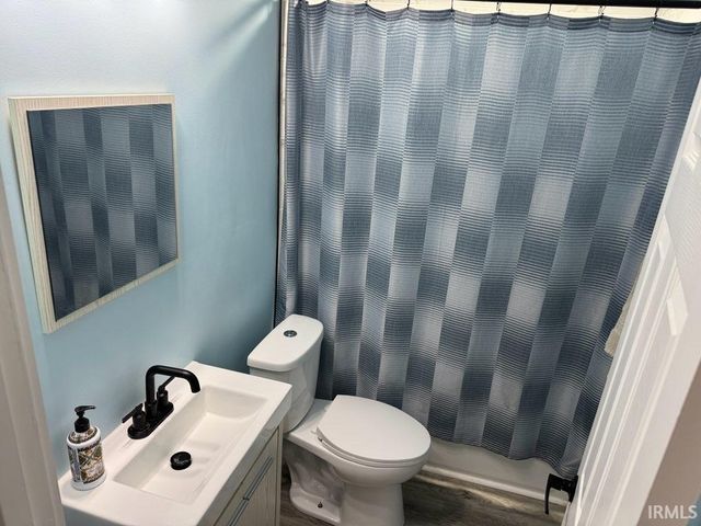 1310 N Brookfield Street, South Bend, IN 46628