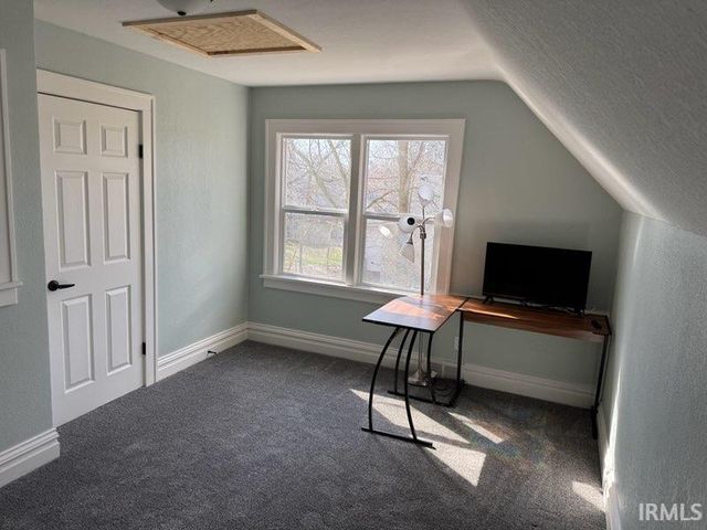 1310 N Brookfield Street, South Bend, IN 46628