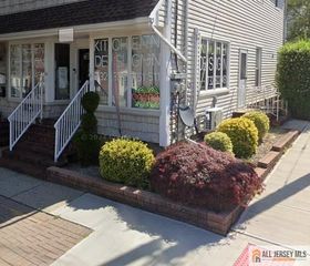 60 Main Street O, Sayreville, NJ 08872