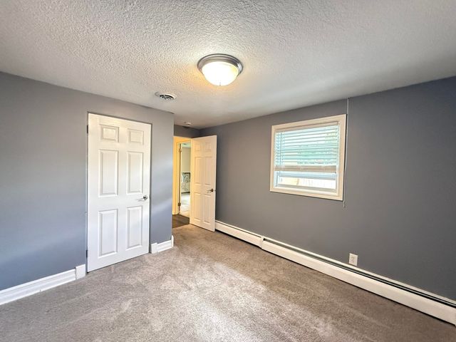 607 Frost Drive, Bay City, MI 48706
