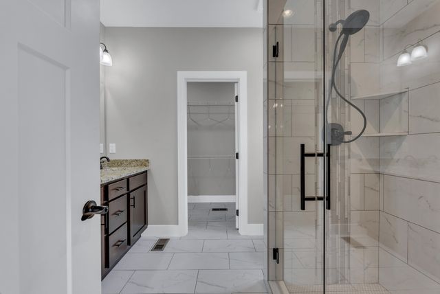 270 Locust Grove Rd, Cookeville, TN 38501