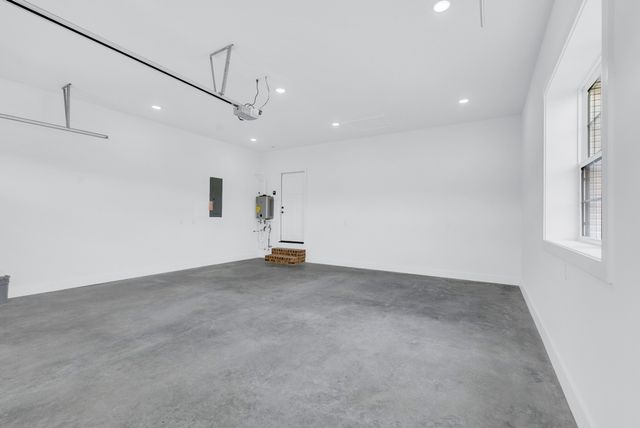 270 Locust Grove Rd, Cookeville, TN 38501