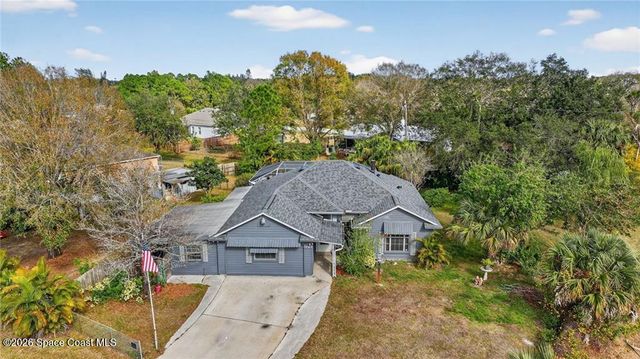 8516 99th Court, Vero Beach, FL 32967