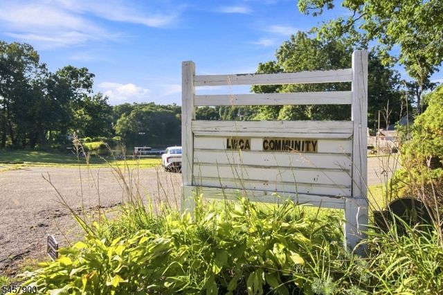 25 Sachem Rd, Jefferson Twp., NJ 07849