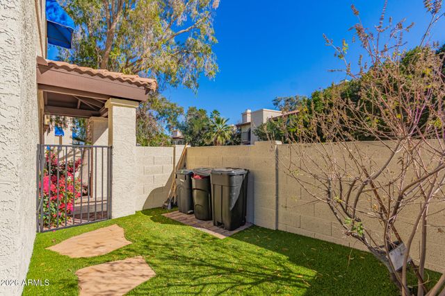 4918 E SIESTA Drive 3, Phoenix, AZ 85044