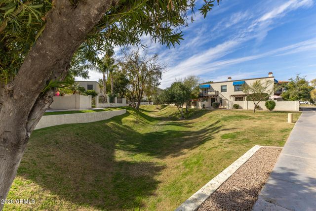 4918 E SIESTA Drive 3, Phoenix, AZ 85044