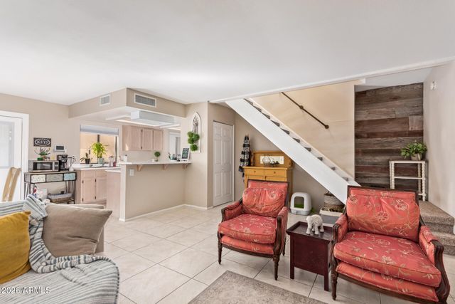 4918 E SIESTA Drive 3, Phoenix, AZ 85044