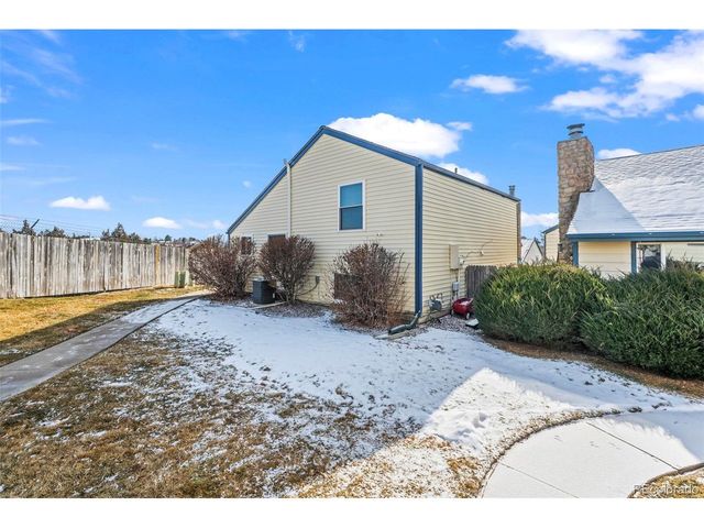 1012 S Zeno Way, Aurora, CO 80017