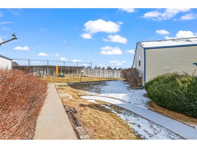 1012 S Zeno Way, Aurora, CO 80017