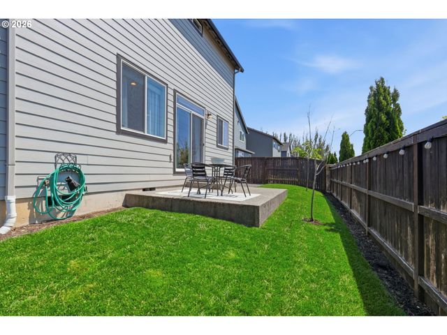 8512 N 2ND Loop, Ridgefield, WA 98642