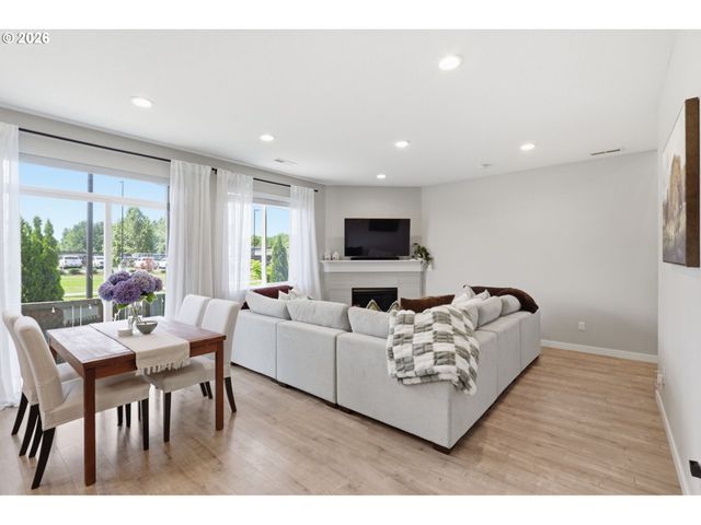 8512 N 2ND Loop, Ridgefield, WA 98642