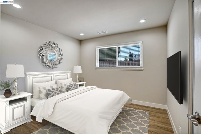 820 Arbor Ct, Livermore, CA 94550