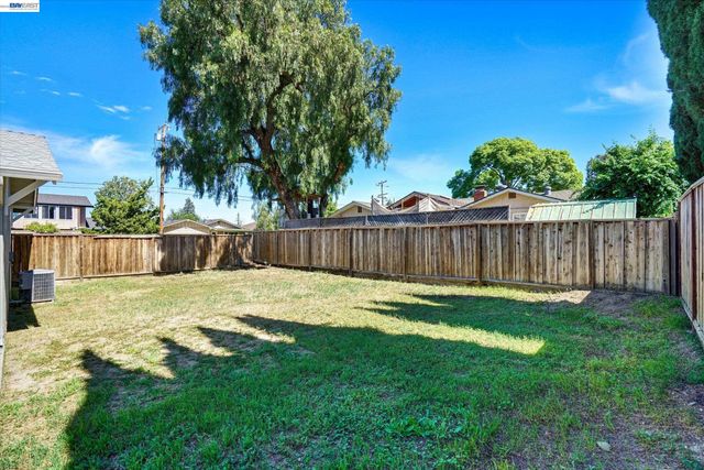 820 Arbor Ct, Livermore, CA 94550