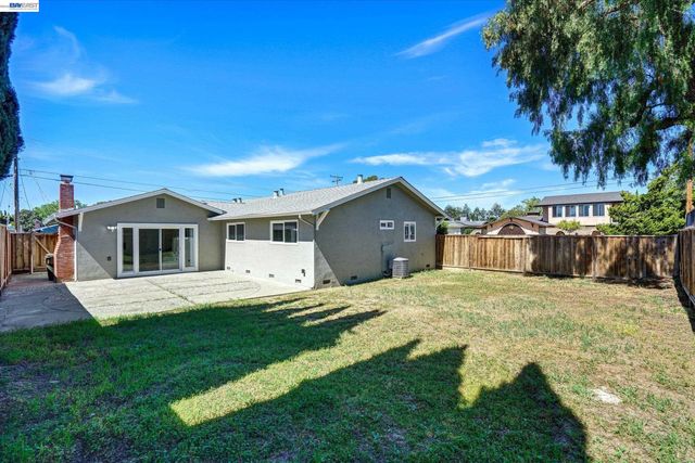 820 Arbor Ct, Livermore, CA 94550