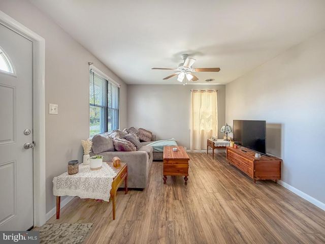 1926 LINCOLN AVE, Croydon, PA 19021