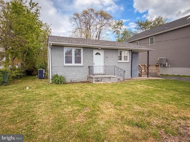 1926 LINCOLN AVE, Croydon, PA 19021