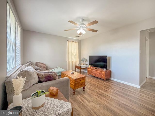 1926 LINCOLN AVE, Croydon, PA 19021