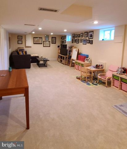 7126 SANFORD CT, Annandale, VA 22003