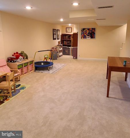 7126 SANFORD CT, Annandale, VA 22003