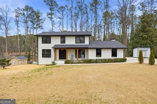 552 Cesarea Place NW, Lilburn, GA 30047