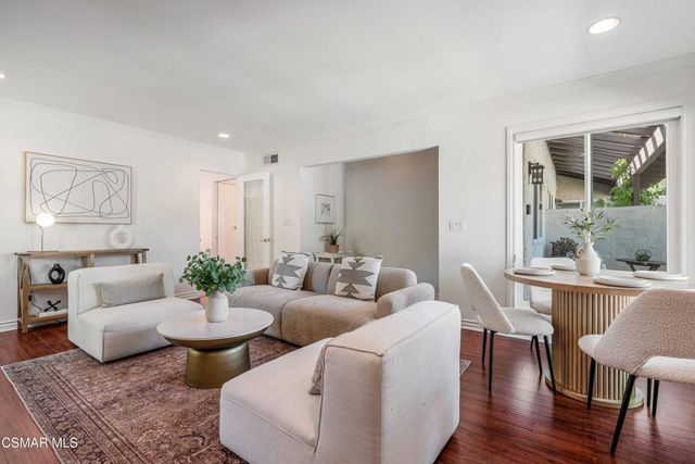 1124 Bright Glen Circle, Westlake Village, CA 91361