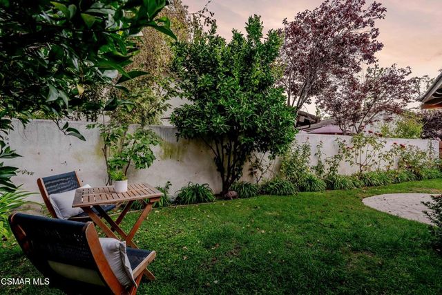 1124 Bright Glen Circle, Westlake Village, CA 91361