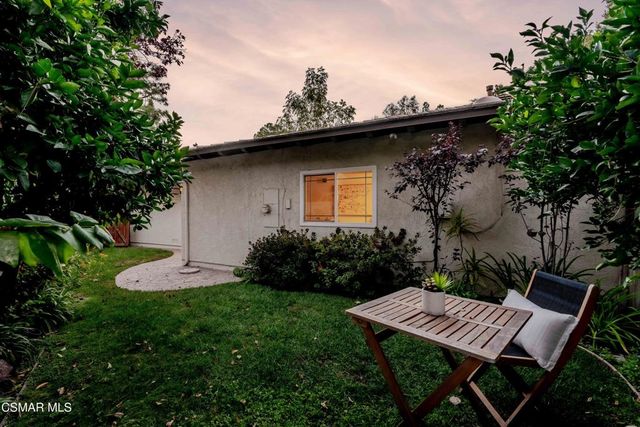 1124 Bright Glen Circle, Westlake Village, CA 91361