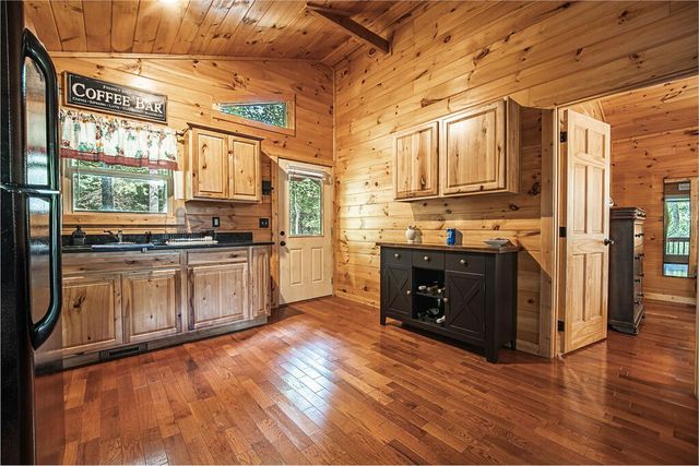 220 Moonlight Ridge, Murphy, NC 28906