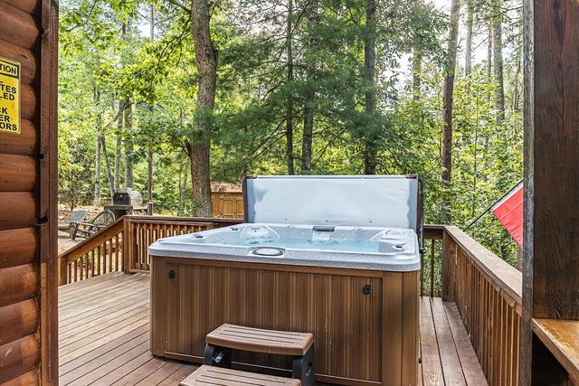 220 Moonlight Ridge, Murphy, NC 28906