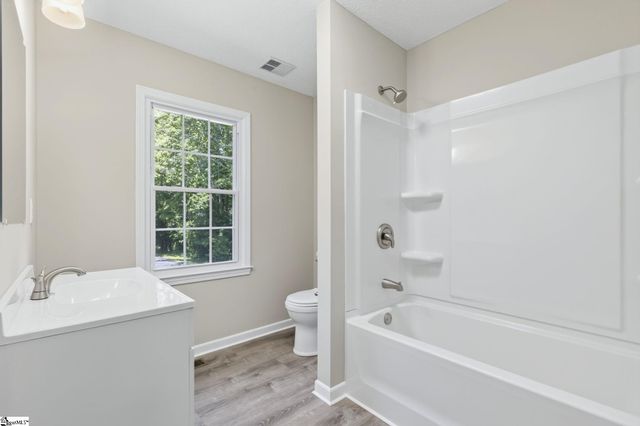515 Hartwell Drive, Seneca, SC 29672