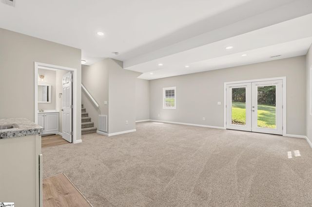 515 Hartwell Drive, Seneca, SC 29672